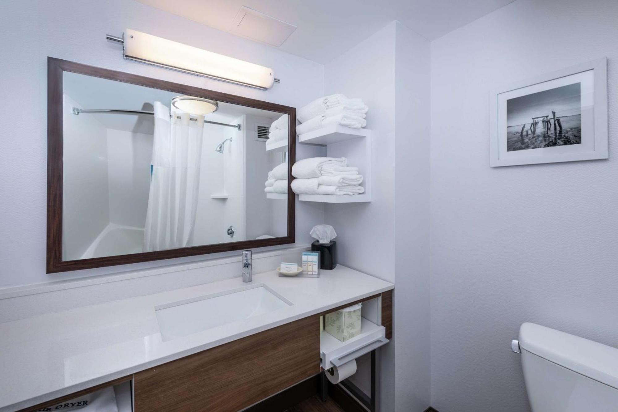 Hampton Inn Fall River/Westport North Westport Bagian luar foto
