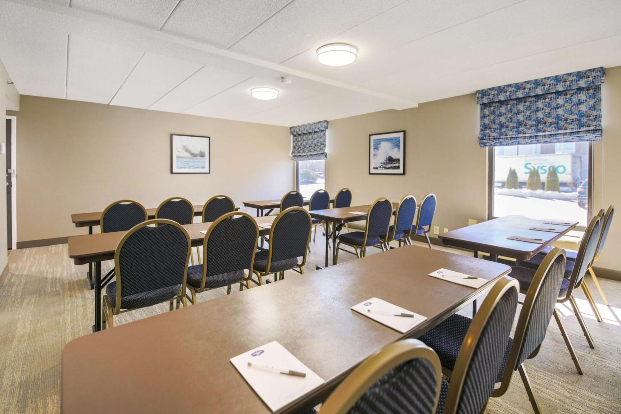 Hampton Inn Fall River/Westport North Westport Bagian luar foto