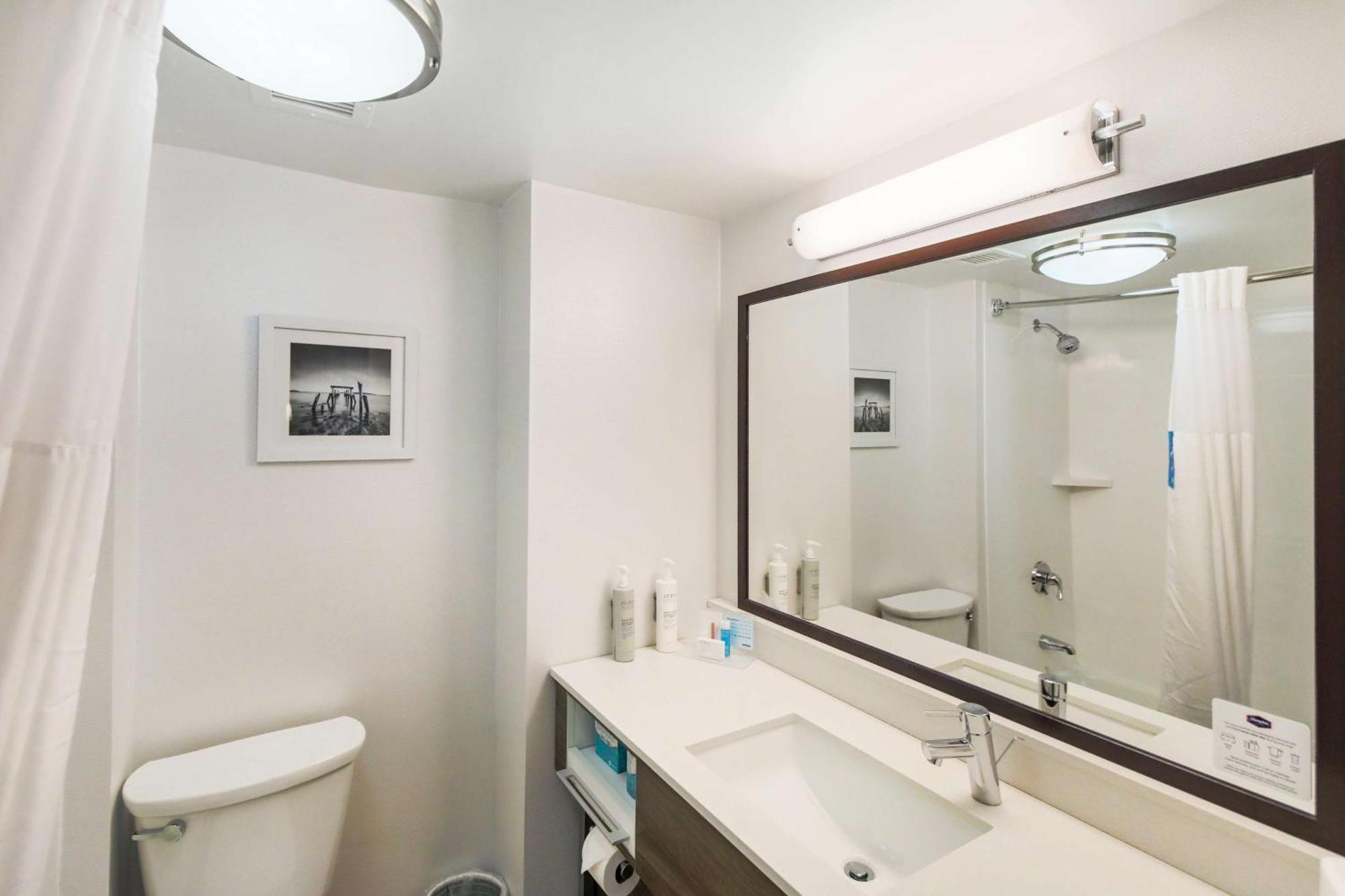 Hampton Inn Fall River/Westport North Westport Bagian luar foto